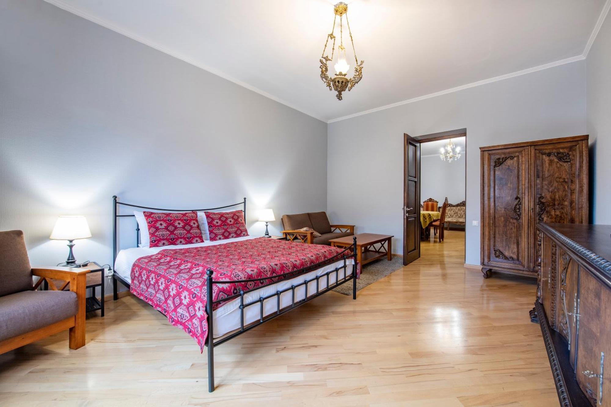 Your Home, Old Апартаменты *